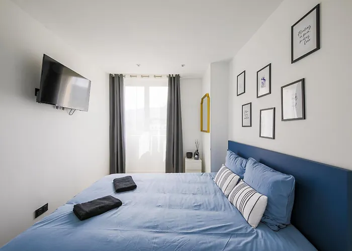 T4 Rénové Vue Montagne Hyper Centre 3 Climatisation Appartement *